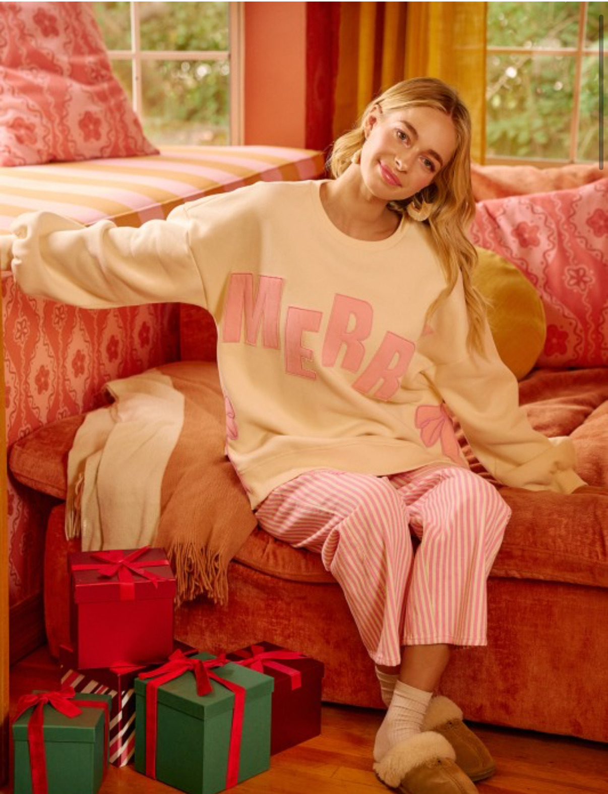 Merry Side Bow Patches Christmas Fleece Sweatshirt – Cream/Pink - Astra's Stellar Boutique